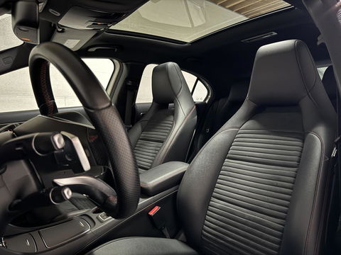 Mercedes-Benz A-Klasse 200 AMG Night Pano Navi Cruise Camera NAP
