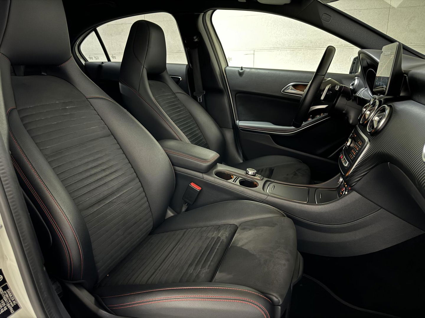 Mercedes-Benz A-Klasse 200 AMG Night Pano Navi Cruise Camera NAP