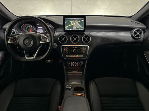 Mercedes-Benz A-Klasse 200 AMG Night Pano Navi Cruise Camera NAP