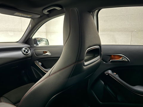 Mercedes-Benz A-Klasse 200 AMG Night Pano Navi Cruise Camera NAP
