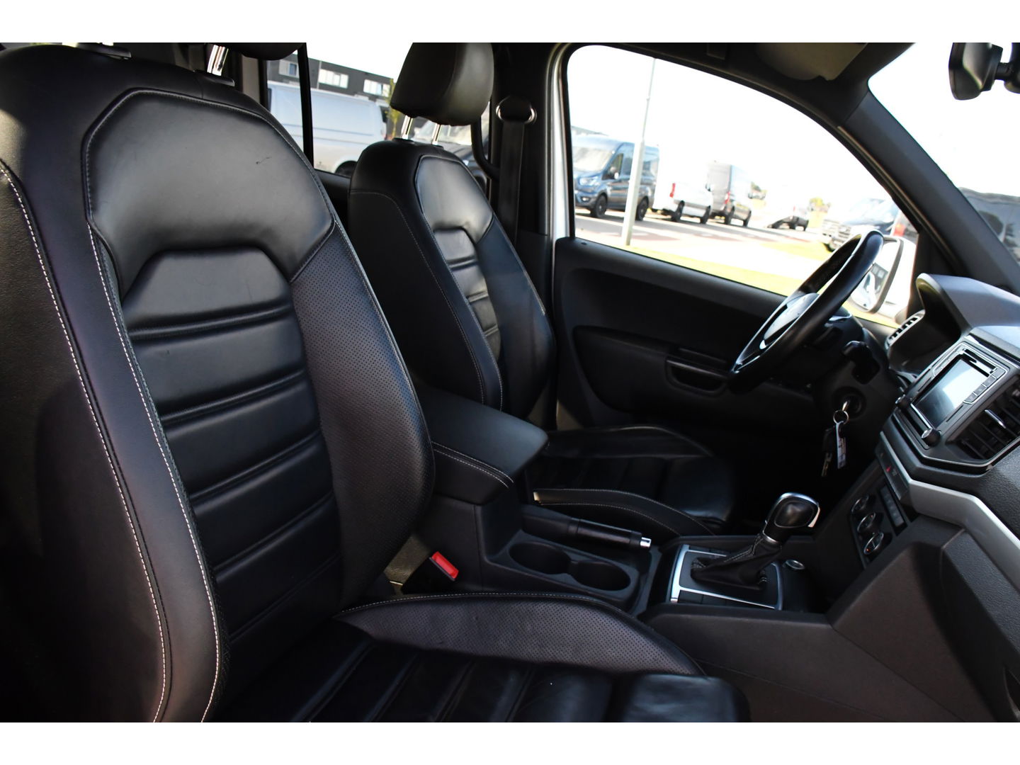 Volkswagen Amarok 3.0 TDI 4Motion DC Aventura Camera, Cruise, Carplay, 259pk, Stoelverwarming, Clima, Leder, LED, Automaat, 4x4, Uniek!