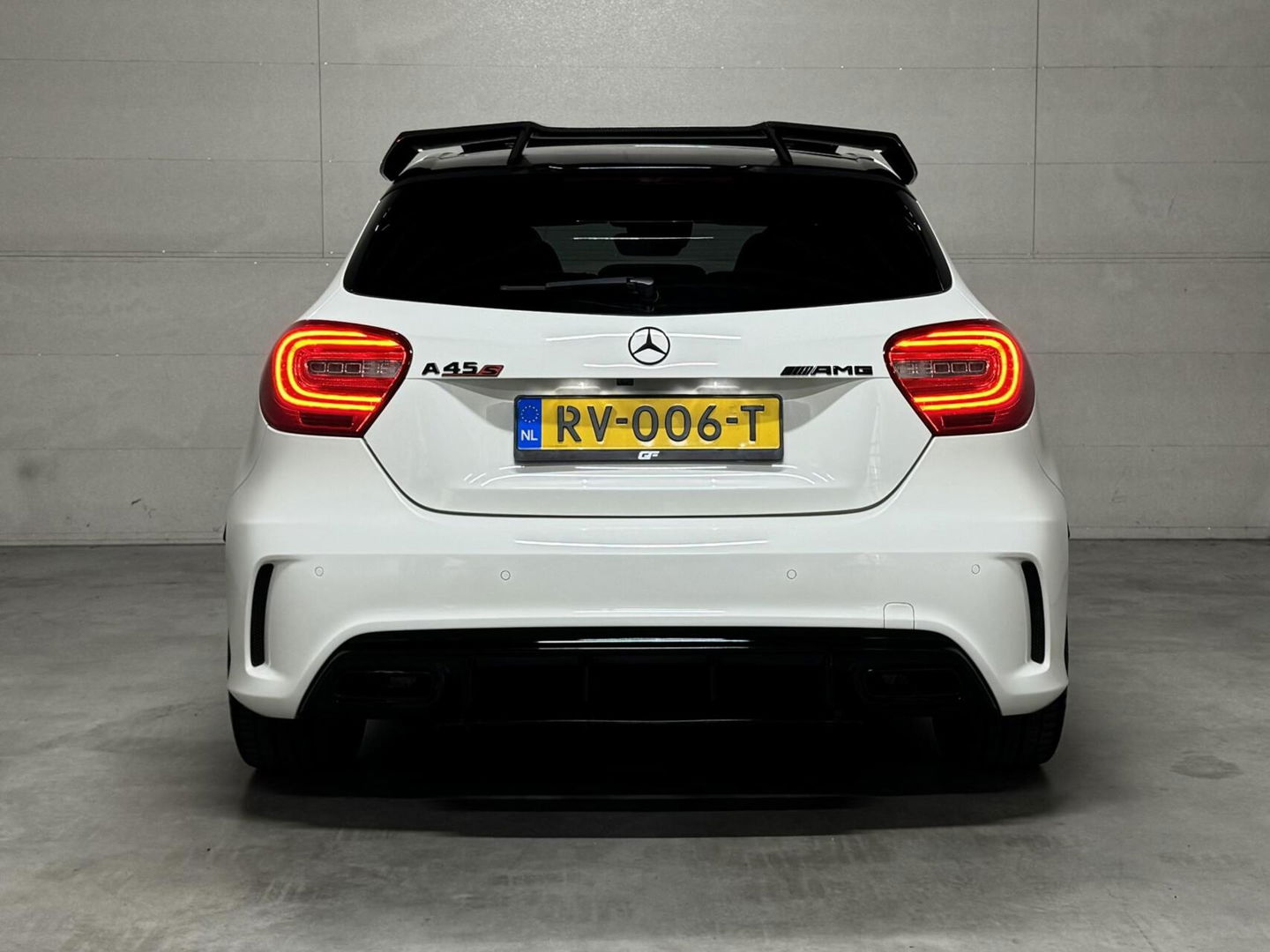 Mercedes-Benz A-Klasse AMG 45 4MATIC Pano RECARO Seats H/K Camera