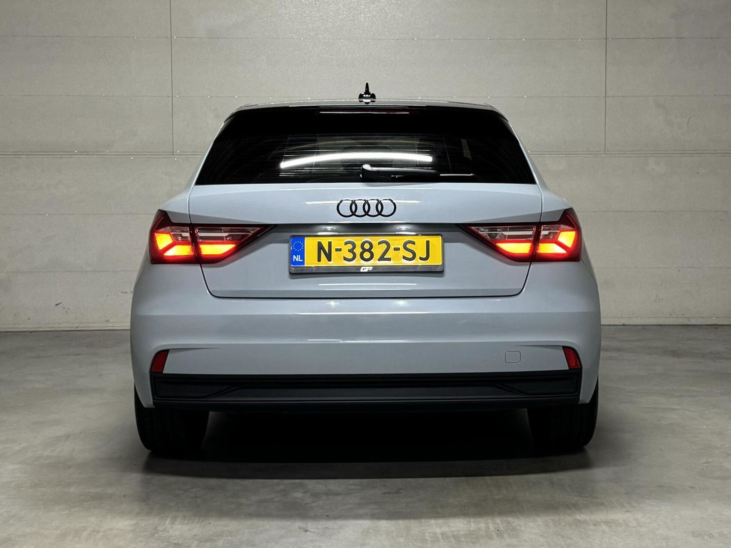 Audi A1 Sportback 30 TFSI Black Edition Virtual Carplay Cruise NAP