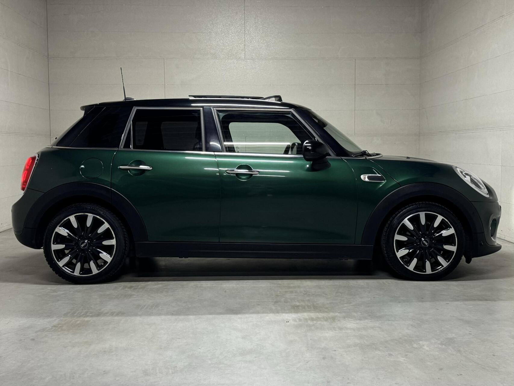 MINI Cooper Mini 1.5 Chili Pano Cruise Navi Leer Sfeer NAP