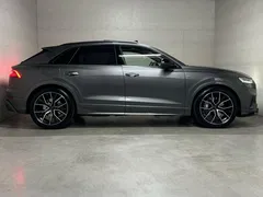 Audi Q8 55 TFSI Quattro S-Line Black Edition RS-Seats Pano