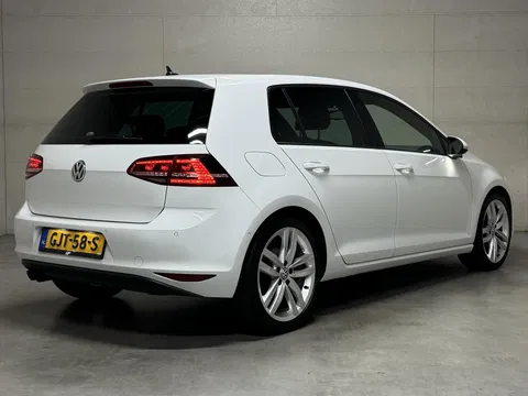 Volkswagen Golf 1.4 TSI Highline R-Line Navi Cruise PDC Led
