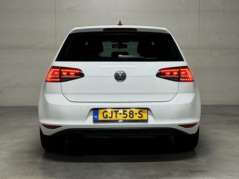 Volkswagen Golf 1.4 TSI Highline R-Line Navi Cruise PDC Led