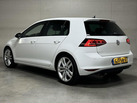 Volkswagen Golf 1.4 TSI Highline R-Line Navi Cruise PDC Led