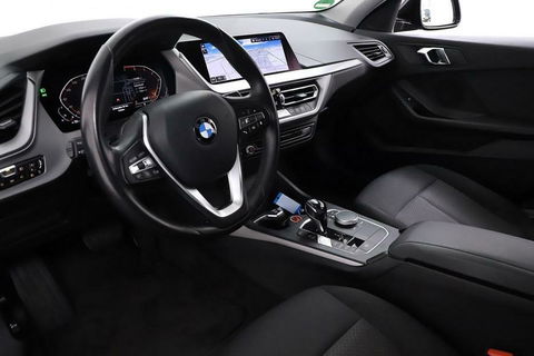 BMW 1 Serie 118i Sport Black Edition Navi Cruise CarPlay NAP