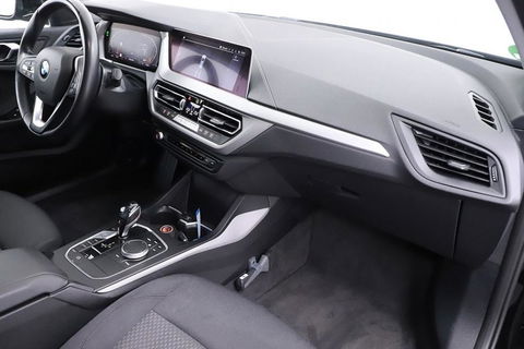 BMW 1 Serie 118i Sport Black Edition Navi Cruise CarPlay NAP