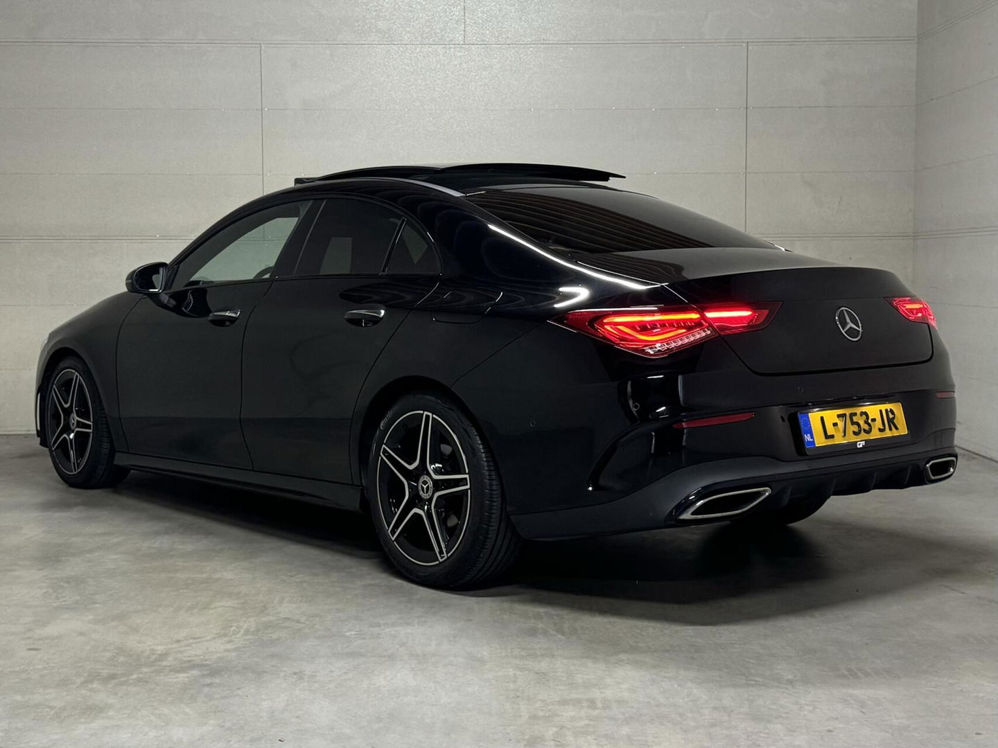 Mercedes-Benz CLA AMG Pano Sfeer CarPlay Memory NAP