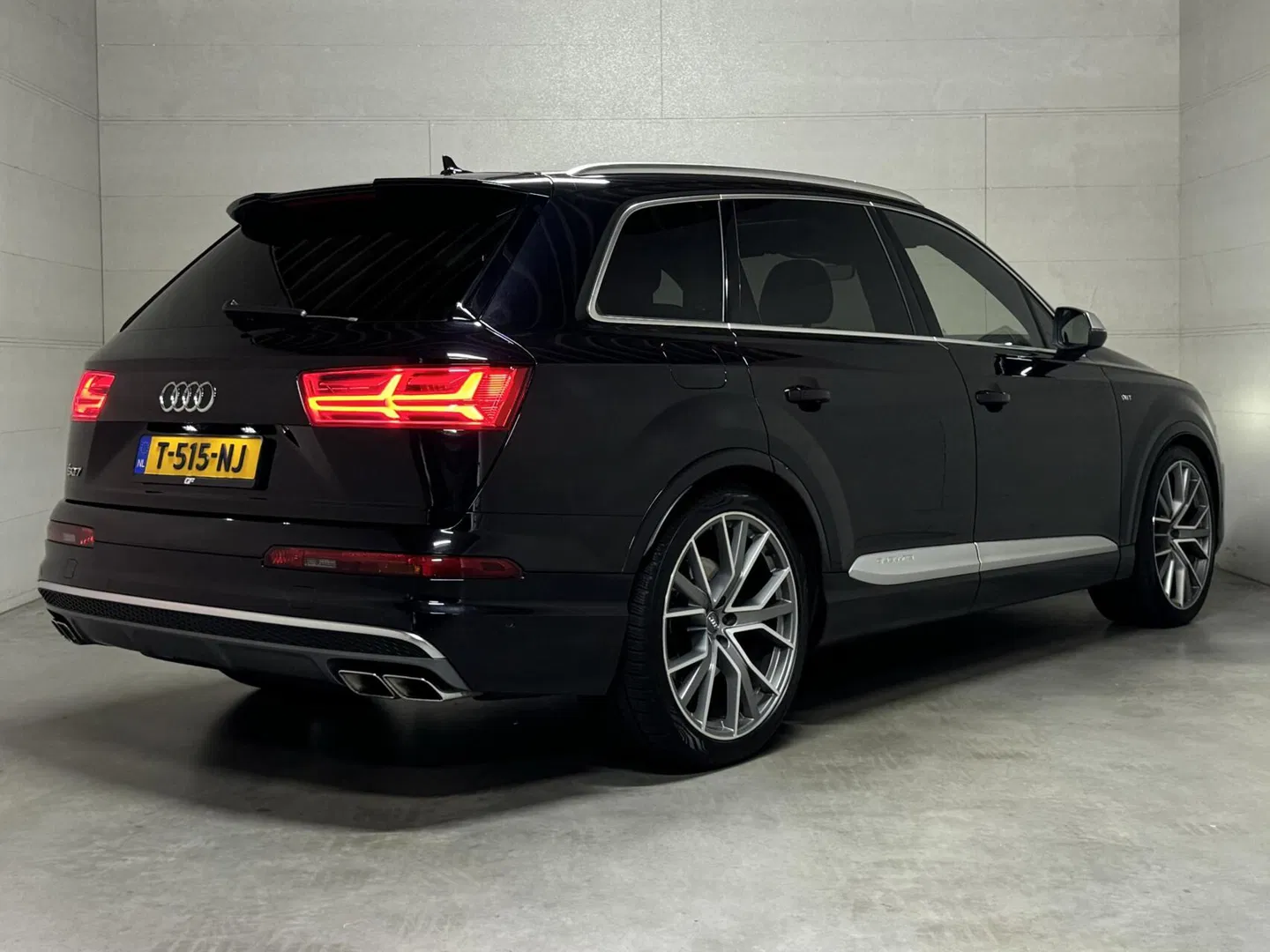 Audi SQ7 4.0 TDI V8T Quattro Pano RS-Seats HUD 360° Bose Luchtv.