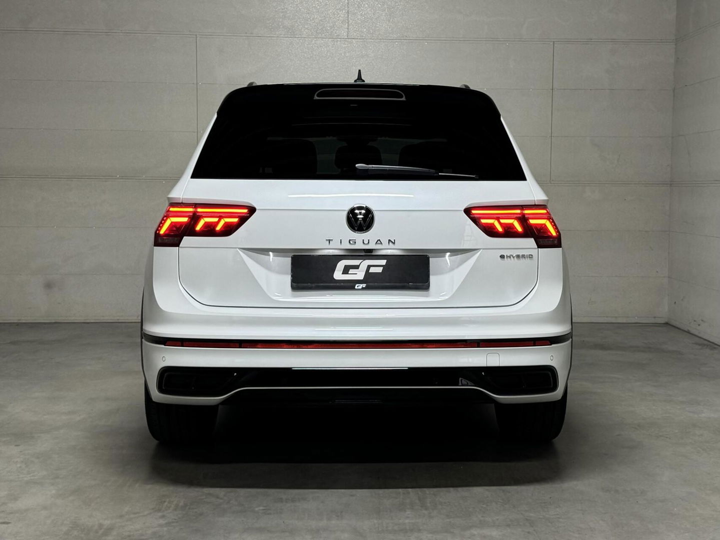 Volkswagen Tiguan 1.4 TSI eHybrid R-Line Black Style Pano HUD 360º Carplay