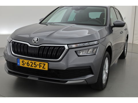 Škoda Kamiq 1.0 TSI DSG | Navi by App | Camera | LED | Clima | All Seasons |