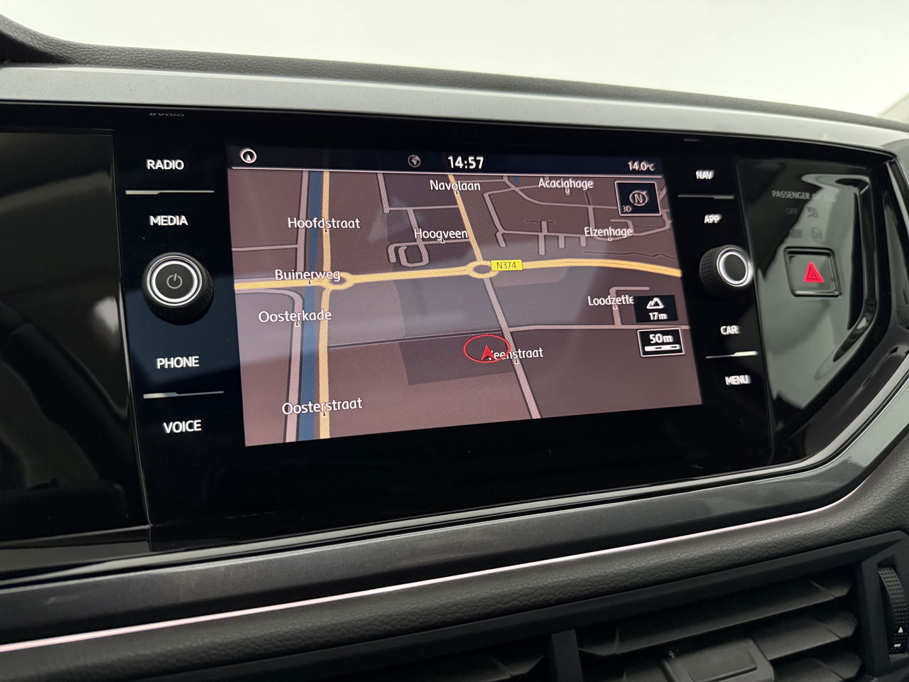 Volkswagen Polo 1.0 TSI R-line | Pano | Carplay | Virtual | LED | Climate | Cruise | Stoelverw.