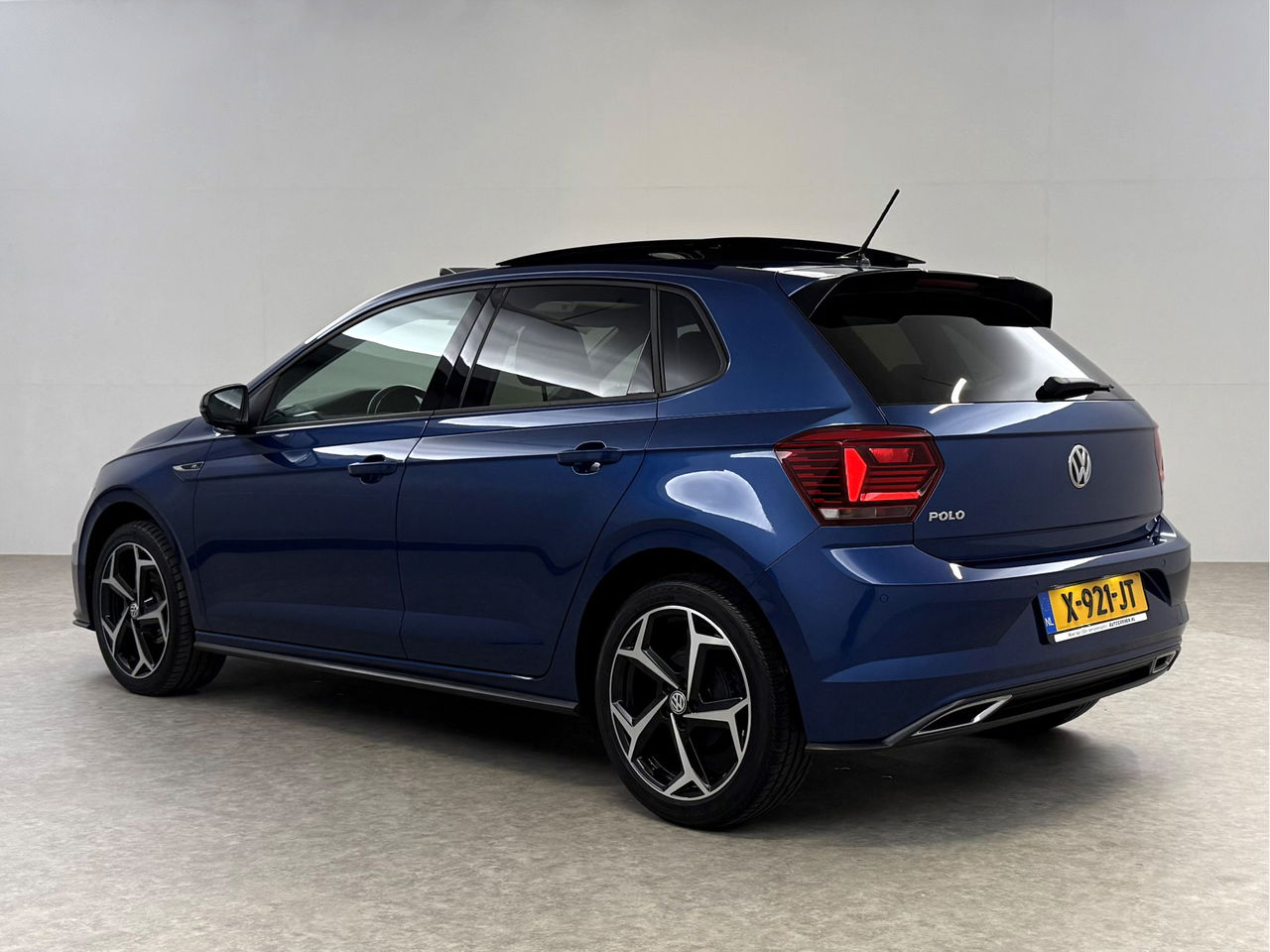 Volkswagen Polo 1.0 TSI R-line | Pano | Carplay | Virtual | LED | Climate | Cruise | Stoelverw.