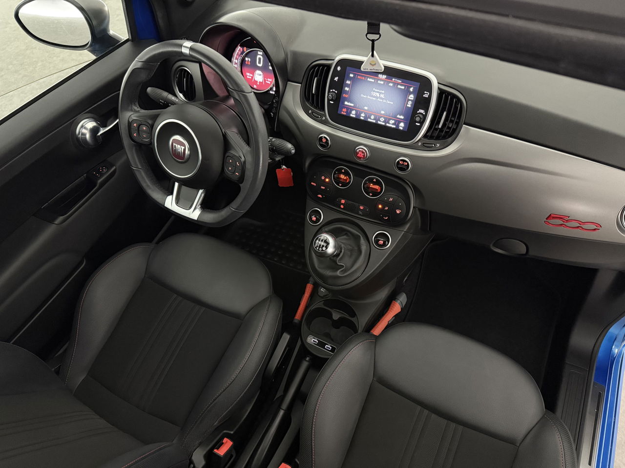 Fiat 500 1.0 Hybrid Sport | Pano | Navigatie | LED | Airco | Cruise | Parkeersens.