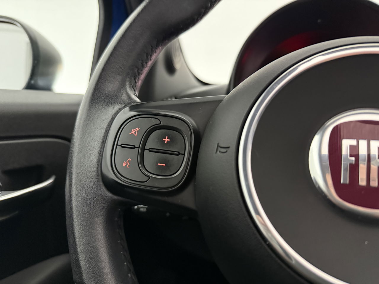 Fiat 500 1.0 Hybrid Sport | Pano | Navigatie | LED | Airco | Cruise | Parkeersens.