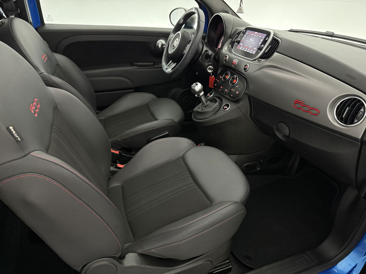 Fiat 500 1.0 Hybrid Sport | Pano | Navigatie | LED | Airco | Cruise | Parkeersens.