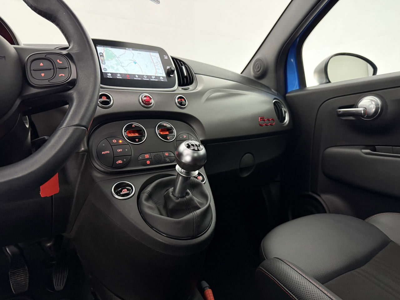 Fiat 500 1.0 Hybrid Sport | Pano | Navigatie | LED | Airco | Cruise | Parkeersens.