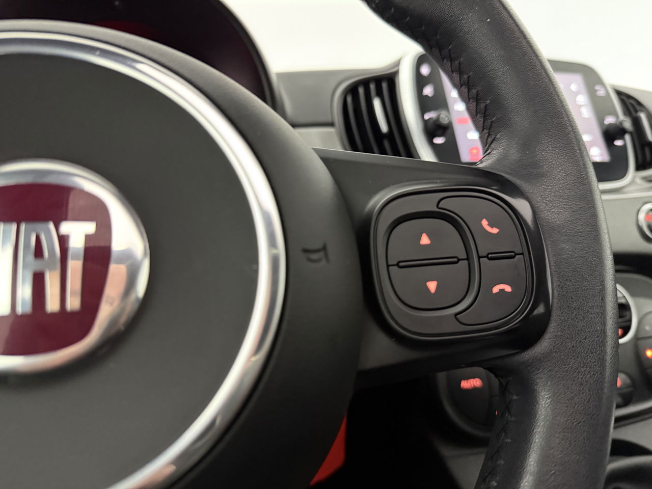 Fiat 500 1.0 Hybrid Sport | Pano | Navigatie | LED | Airco | Cruise | Parkeersens.