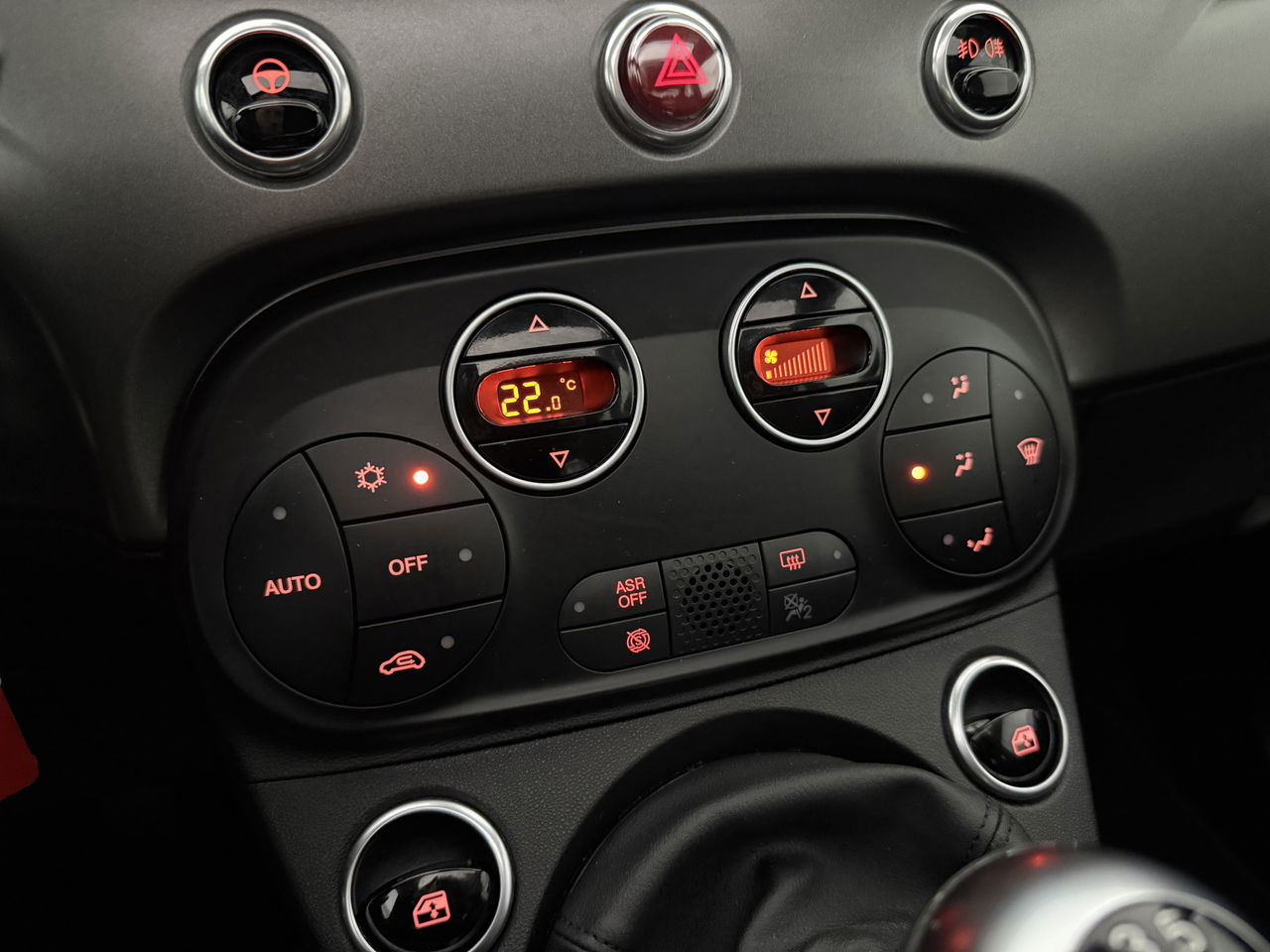 Fiat 500 1.0 Hybrid Sport | Pano | Navigatie | LED | Airco | Cruise | Parkeersens.