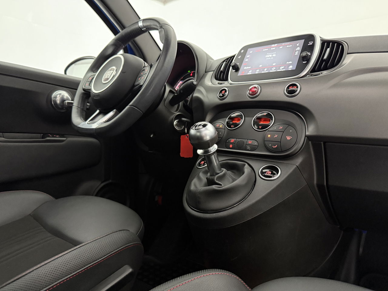 Fiat 500 1.0 Hybrid Sport | Pano | Navigatie | LED | Airco | Cruise | Parkeersens.
