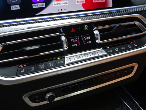 BMW X5 45e 394PK X-Drive / Carbon / M-Perf. M-Sport / HK / Laser