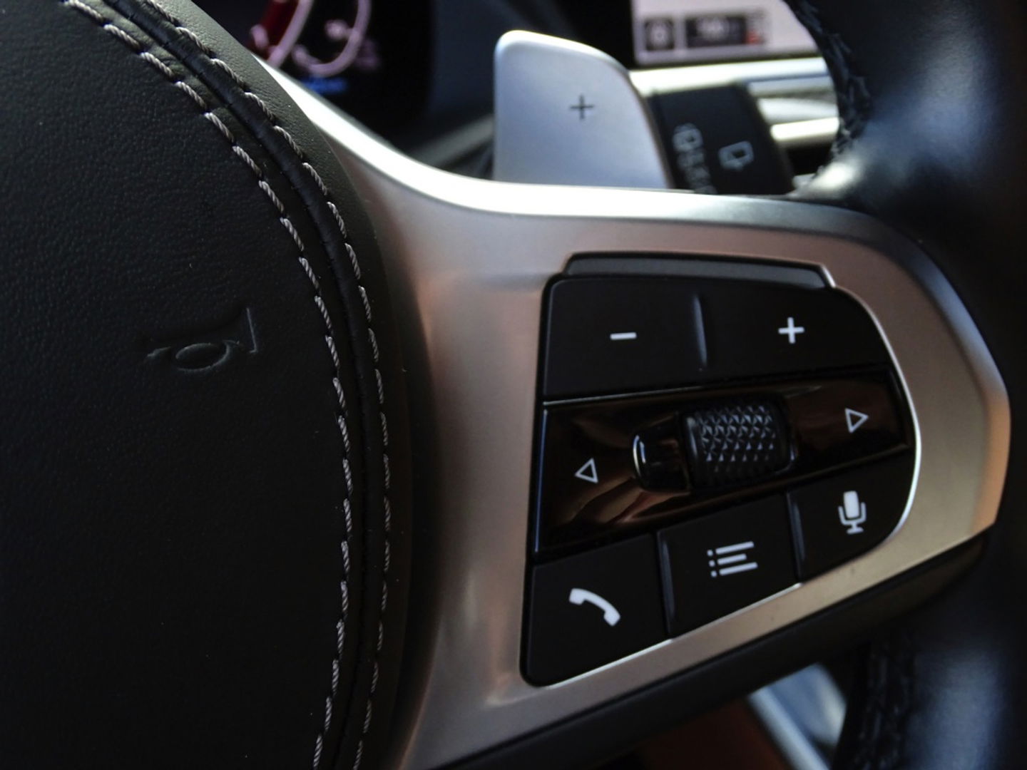 BMW X5 45e 394PK X-Drive / Carbon / M-Perf. M-Sport / HK / Laser