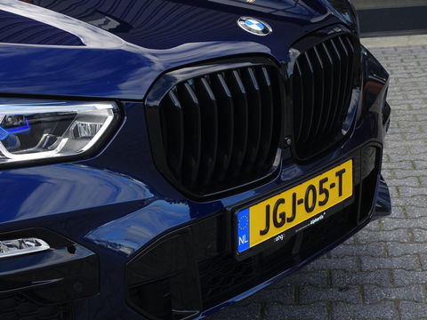 BMW X5 45e 394PK X-Drive / Carbon / M-Perf. M-Sport / HK / Laser