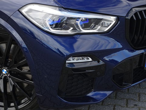 BMW X5 45e 394PK X-Drive / Carbon / M-Perf. M-Sport / HK / Laser