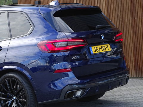 BMW X5 45e 394PK X-Drive / Carbon / M-Perf. M-Sport / HK / Laser