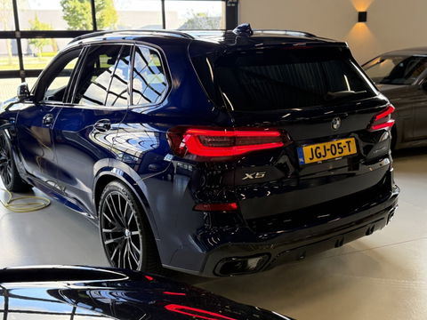 BMW X5 45e 394PK X-Drive / Carbon / M-Perf. M-Sport / HK / Laser