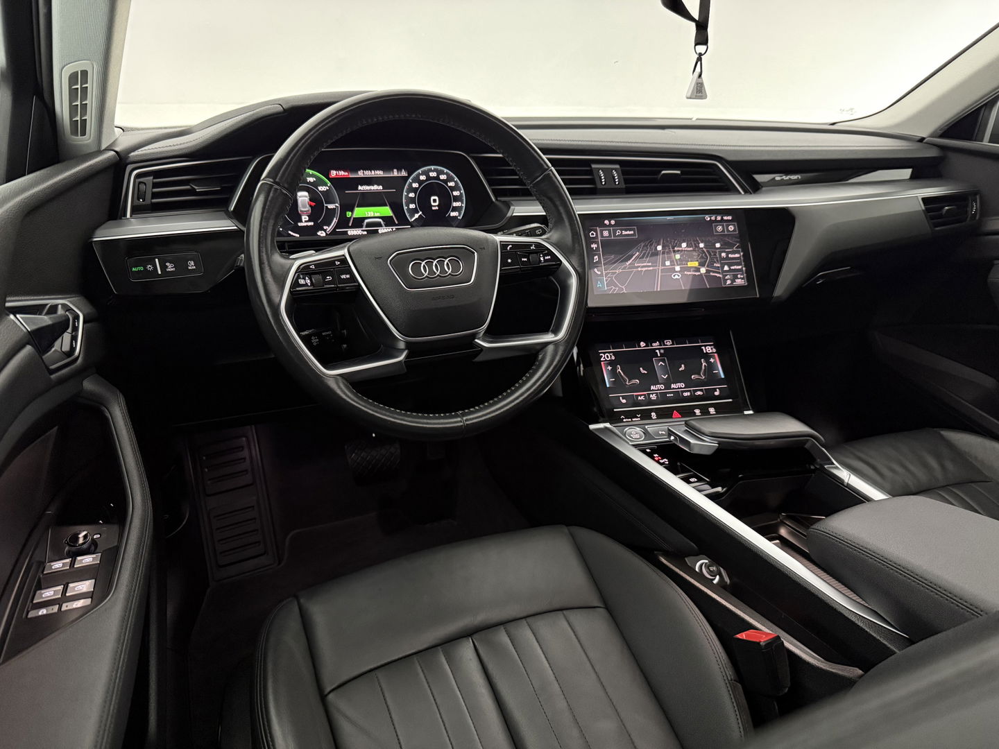 Audi e-tron 50 Quattro plus 71 kWh 313PK | SOH: 88% | Pano | Virtual | Memory | Carplay | Adaptive Cruise | LED