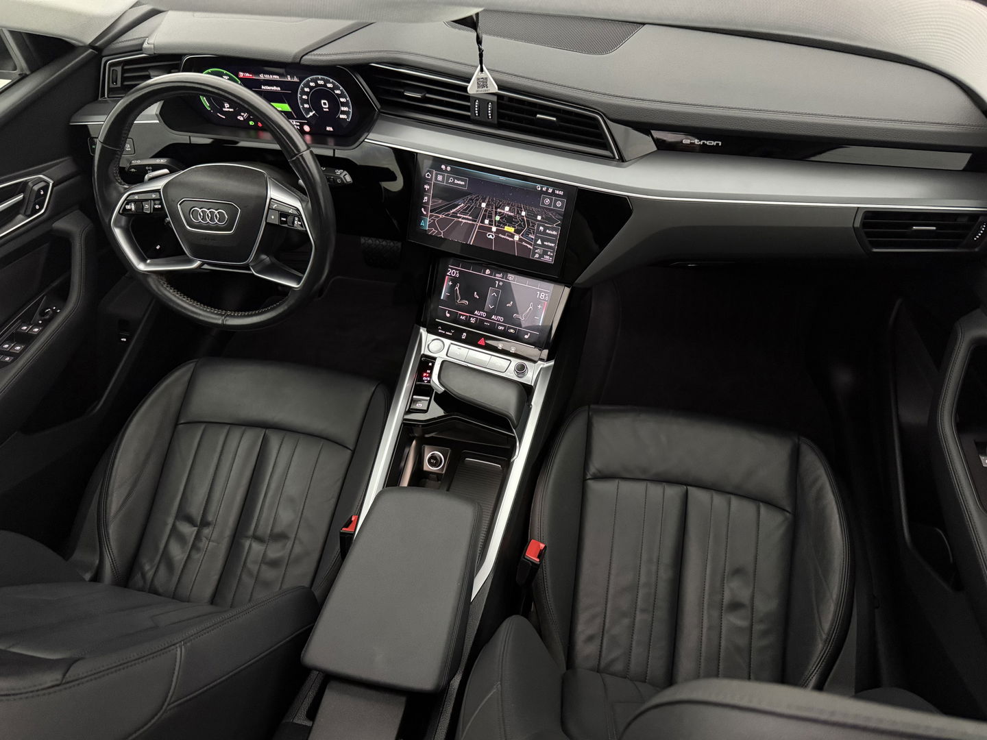 Audi e-tron 50 Quattro plus 71 kWh 313PK | SOH: 88% | Pano | Virtual | Memory | Carplay | Adaptive Cruise | LED