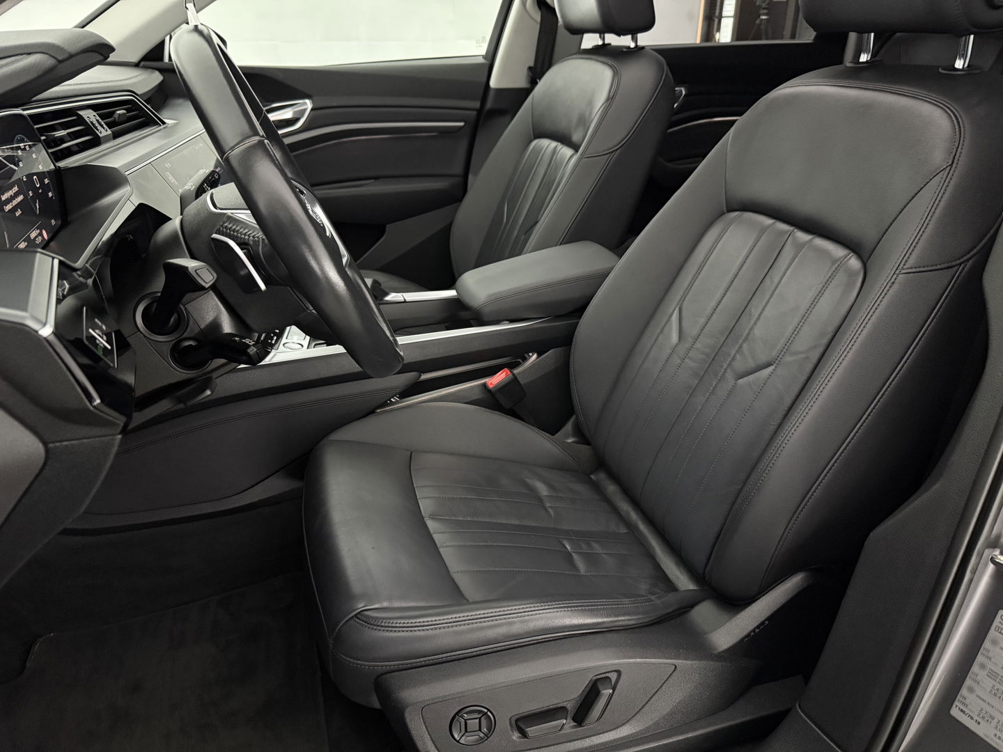 Audi e-tron 50 Quattro plus 71 kWh 313PK | SOH: 88% | Pano | Virtual | Memory | Carplay | Adaptive Cruise | LED