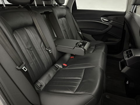 Audi e-tron 50 Quattro plus 71 kWh 313PK | SOH: 88% | Pano | Virtual | Memory | Carplay | Adaptive Cruise | LED