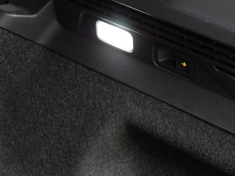 Volkswagen ID.4 1ST 77 kWh CAMERA/ KEYLESS/ WEGKL. TREKHAAK