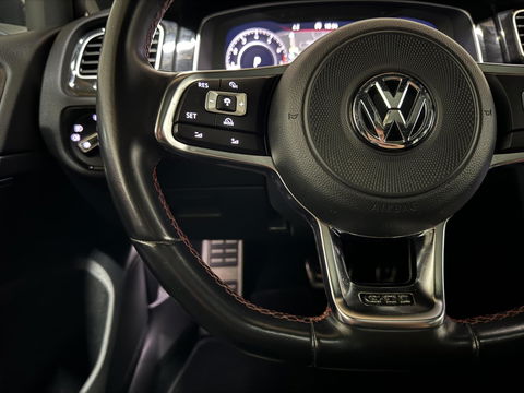 Volkswagen Golf 2.0 TSI GTI Performance Pano Virtual Sfeer Trekh.