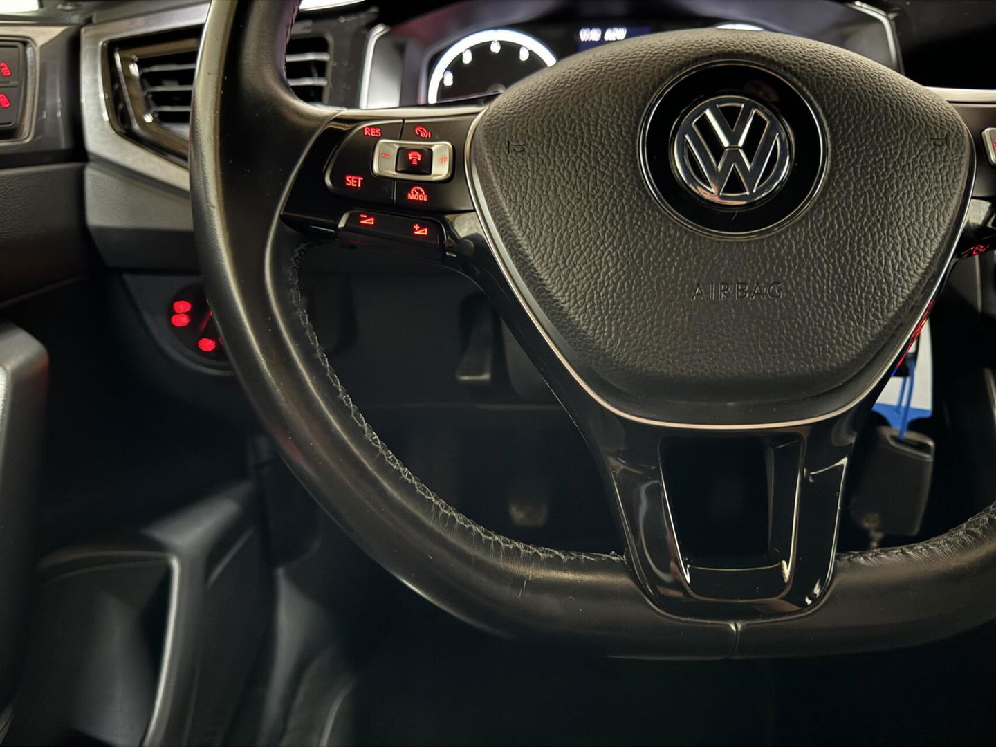 Volkswagen Polo 1.0 TSI 17” R-Line Airco ACC Carplay NAP