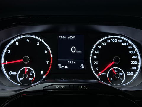 Volkswagen Polo 1.0 TSI 17” R-Line Airco ACC Carplay NAP