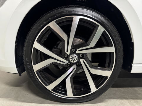 Volkswagen Polo 1.0 TSI 17” R-Line Airco ACC Carplay NAP