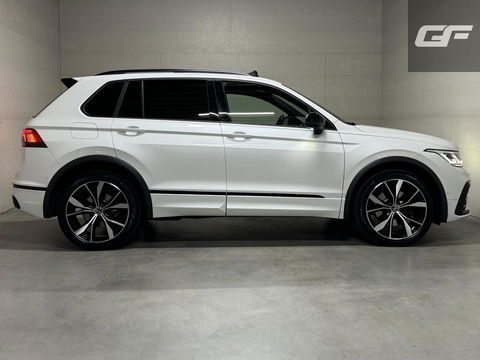 Volkswagen Tiguan 1.4 TSI eHybrid R-Line Black Style Pano HUD 360º Carplay