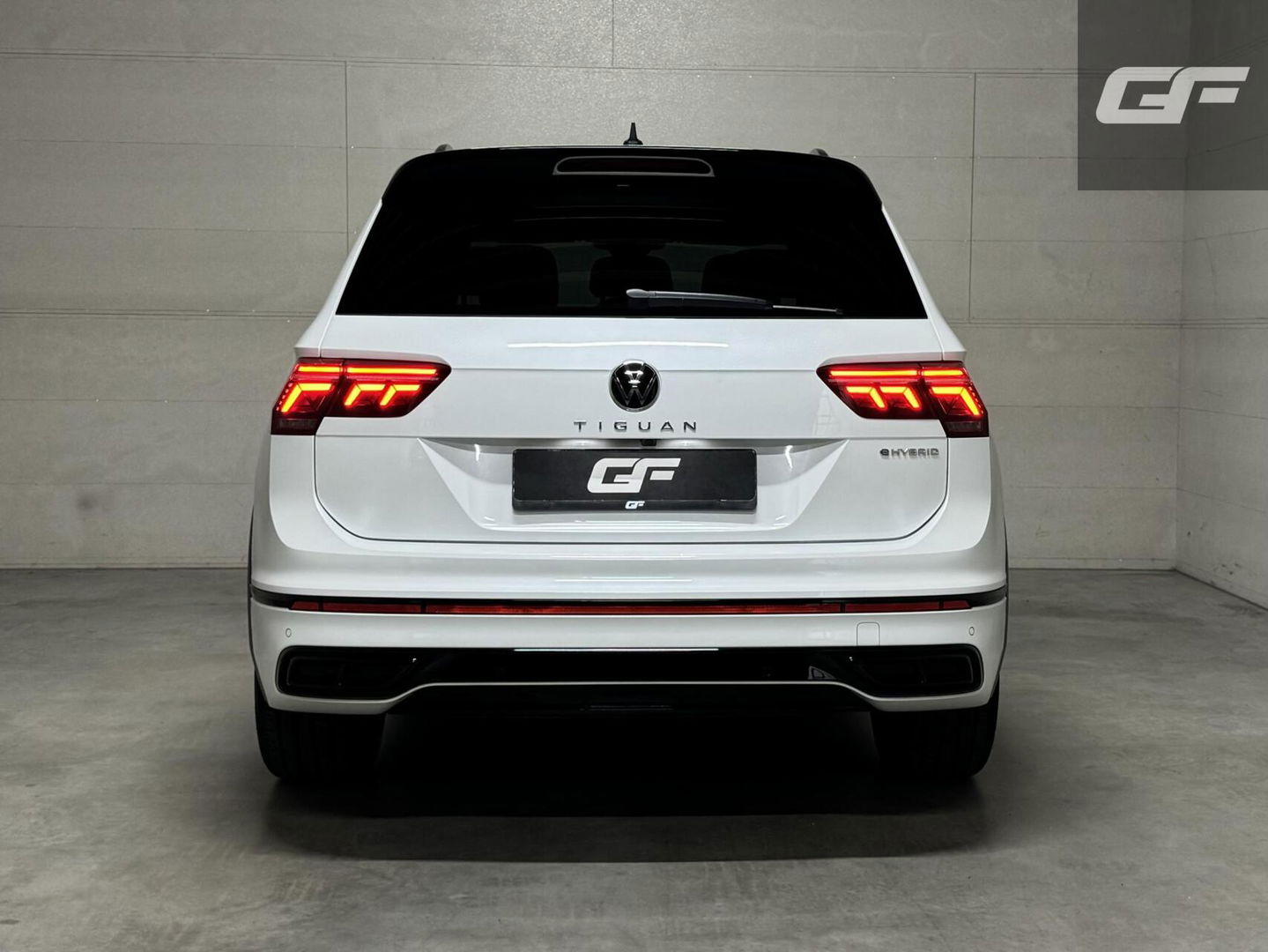 Volkswagen Tiguan 1.4 TSI eHybrid R-Line Black Style Pano HUD 360º Carplay