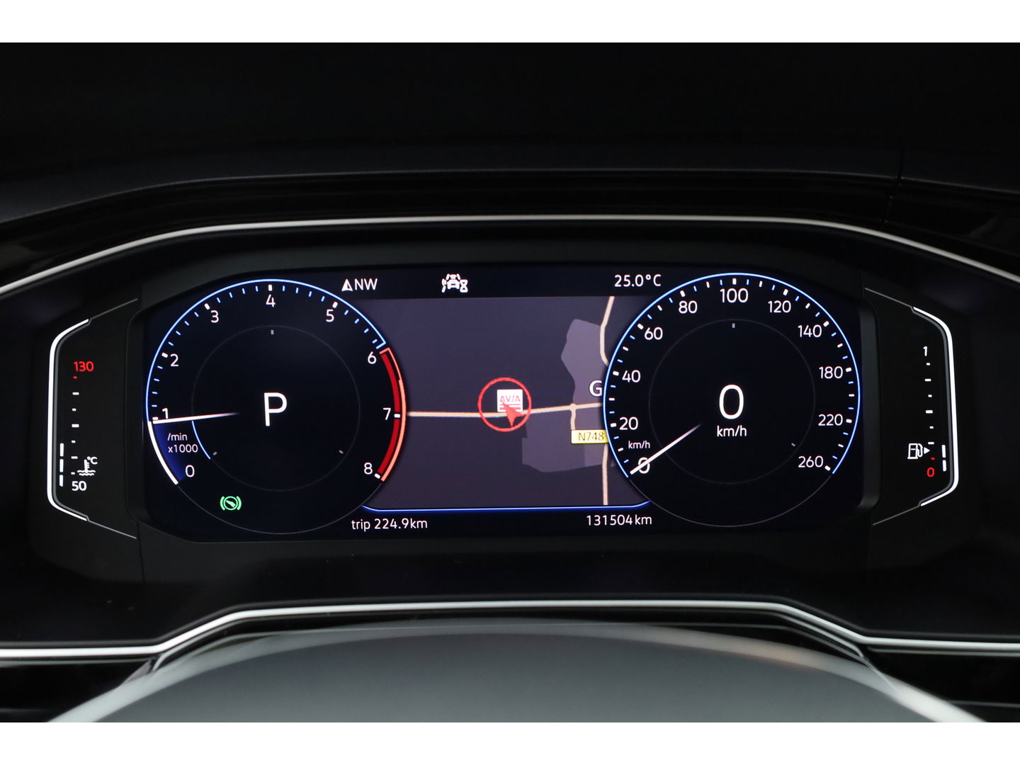 Volkswagen Polo 1.0 TSI R-line DSG | Digi. Dashboard | Adapt. Cruise | Stoelverw. | Apple CarPlay | PDC V+A
