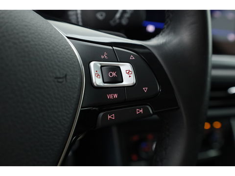 Volkswagen Polo 1.0 TSI R-line DSG | Digi. Dashboard | Adapt. Cruise | Stoelverw. | Apple CarPlay | PDC V+A