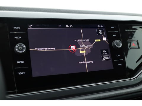 Volkswagen Polo 1.0 TSI R-line DSG | Digi. Dashboard | Adapt. Cruise | Stoelverw. | Apple CarPlay | PDC V+A
