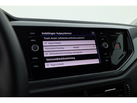Volkswagen Polo 1.0 TSI R-line DSG | Digi. Dashboard | Adapt. Cruise | Stoelverw. | Apple CarPlay | PDC V+A