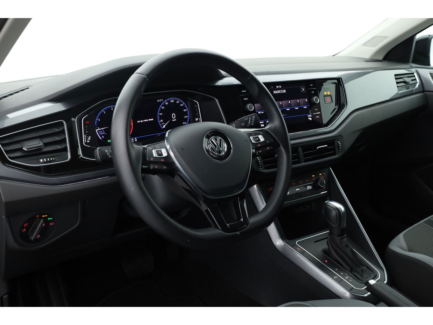 Volkswagen Polo 1.0 TSI R-line DSG | Digi. Dashboard | Adapt. Cruise | Stoelverw. | Apple CarPlay | PDC V+A