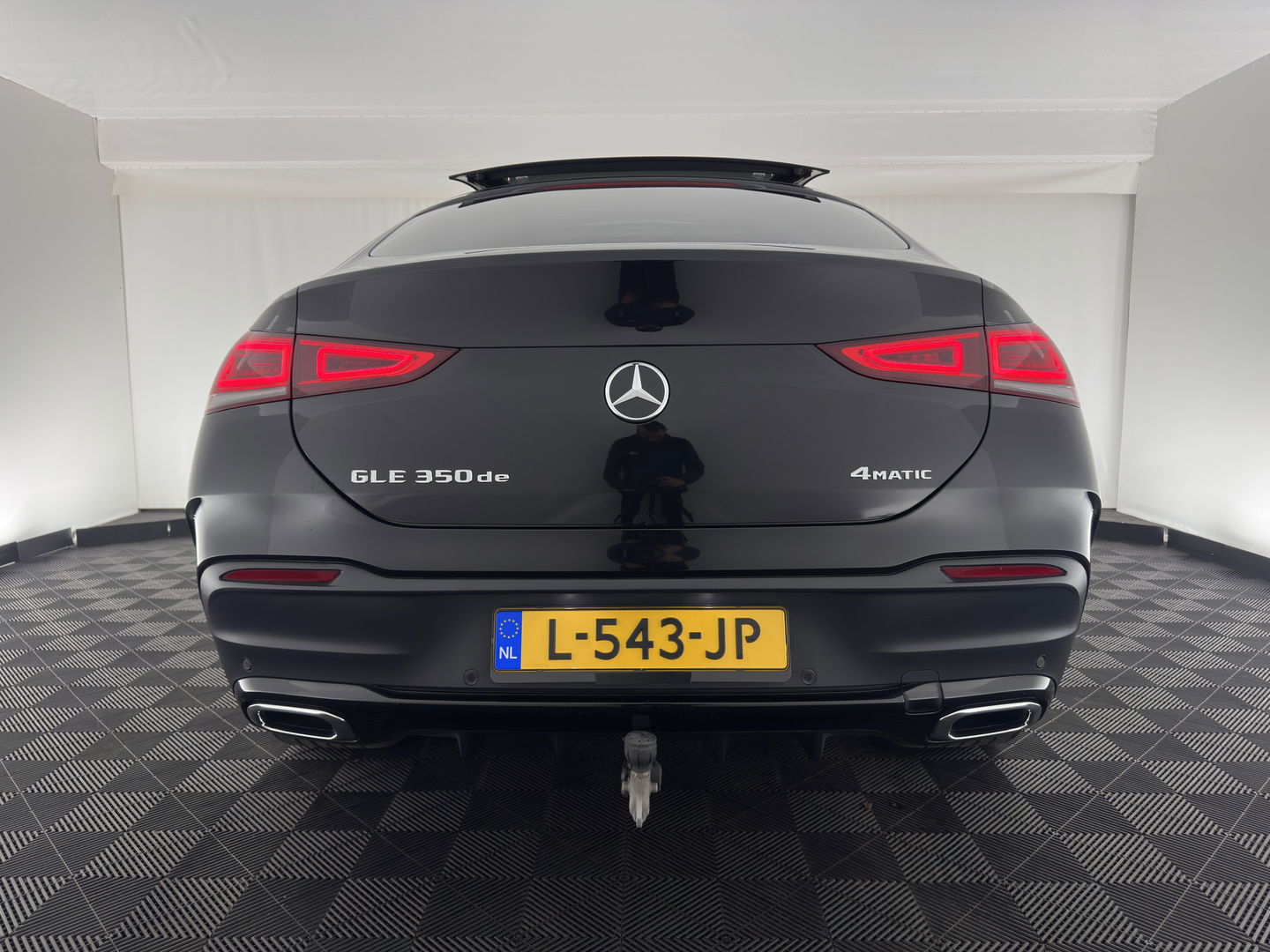 Mercedes-Benz GLE Coupé 350 de AMG-Sportpack Premium 4MATIC (INCL-BTW) Aut. *PANO | HEAD-UP | LUXURY-LEATHER | MULTIBEAM-LED | BURMESTER-SOUND | ADAPTIVE-CRUISE | TOP-VIEW | BLIND-SPOT | MEMORY-PACK | HEATED/VENTILATED-COMFORTSEATS | KEYLESS | DAB+ |